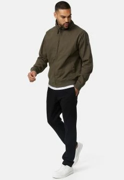 Indicode Jeans Tussenjassen Tussenjas Forty Heren Olijfgroen -Indicode Jeans Verkoop 2023 327e4cf4063af79a4f7fd506c444bcdd