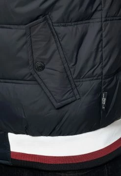 Indicode Jeans Winterjassen Winterjas Bacon Heren Zwart -Indicode Jeans Verkoop 2023 6d7d8d2509a7af7cf9790935589246c3