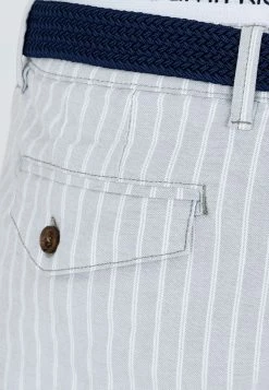 Indicode Jeans Chino Shorts Regular Chino Heren Grijs -Indicode Jeans Verkoop 2023 7c81595fee82257d9391a25e5c11ed9f