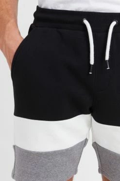 Indicode Jeans Shorts Regular Broek Caul Heren Zwart -Indicode Jeans Verkoop 2023 a926b624d898d265421bf75528b7bc11