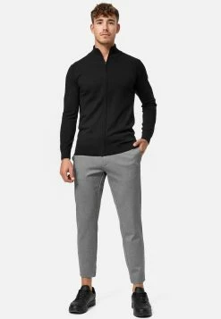 Indicode Jeans Vesten Gebreid Vest Lau Heren Zwart -Indicode Jeans Verkoop 2023 f9aeec04622b847d9bf36bd60a34bad8