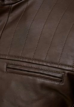 Indicode Jeans Tussenjassen Tussenjas Brook Heren Donkerbruin -Indicode Jeans Verkoop 2023 fe4ff705c232b983e0f104525e2034de